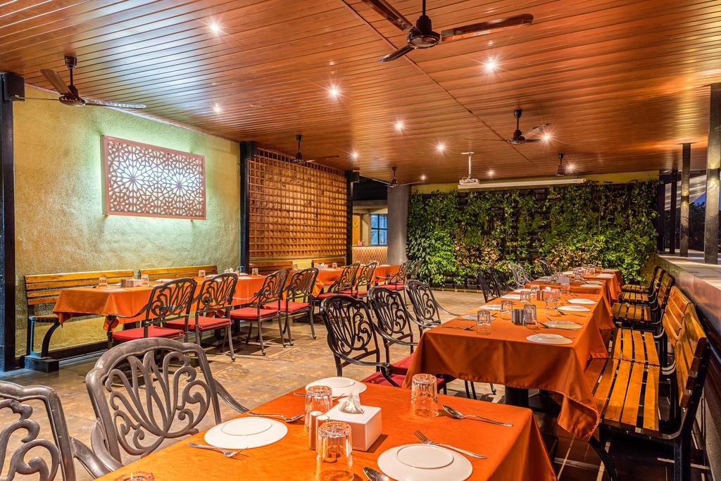 特雷布特莱斯特格兰德翡翠酒店 Pimpri-Chinchwad 外观 照片