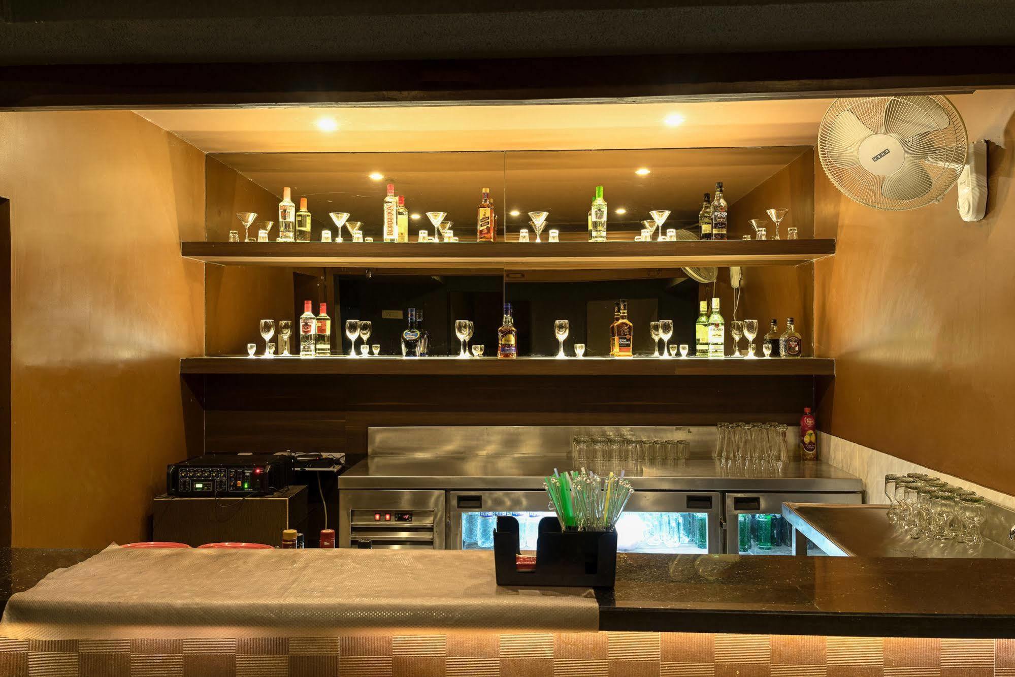 特雷布特莱斯特格兰德翡翠酒店 Pimpri-Chinchwad 外观 照片