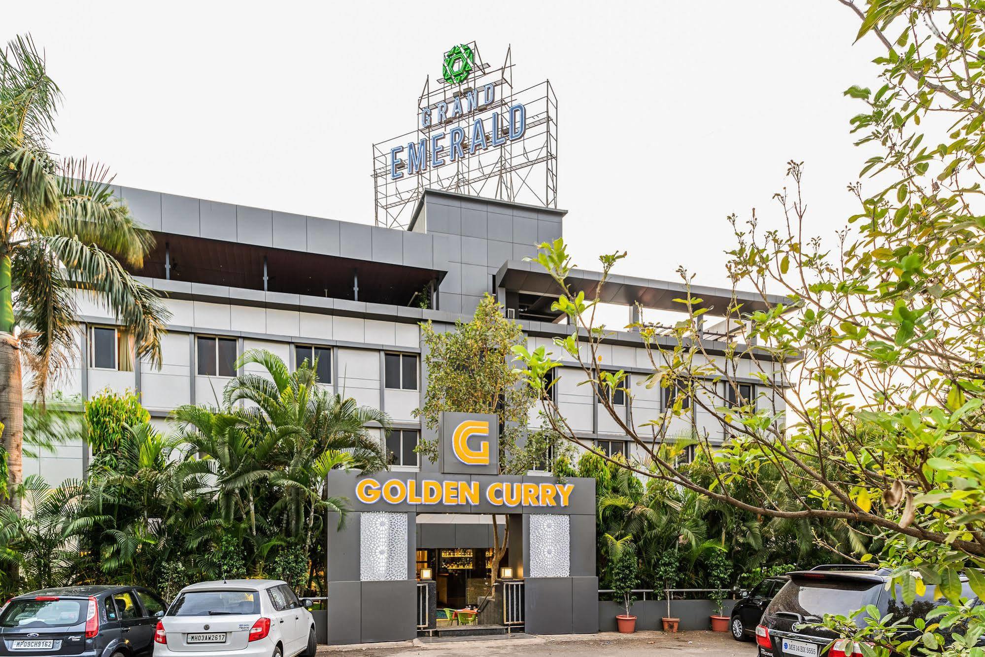 特雷布特莱斯特格兰德翡翠酒店 Pimpri-Chinchwad 外观 照片